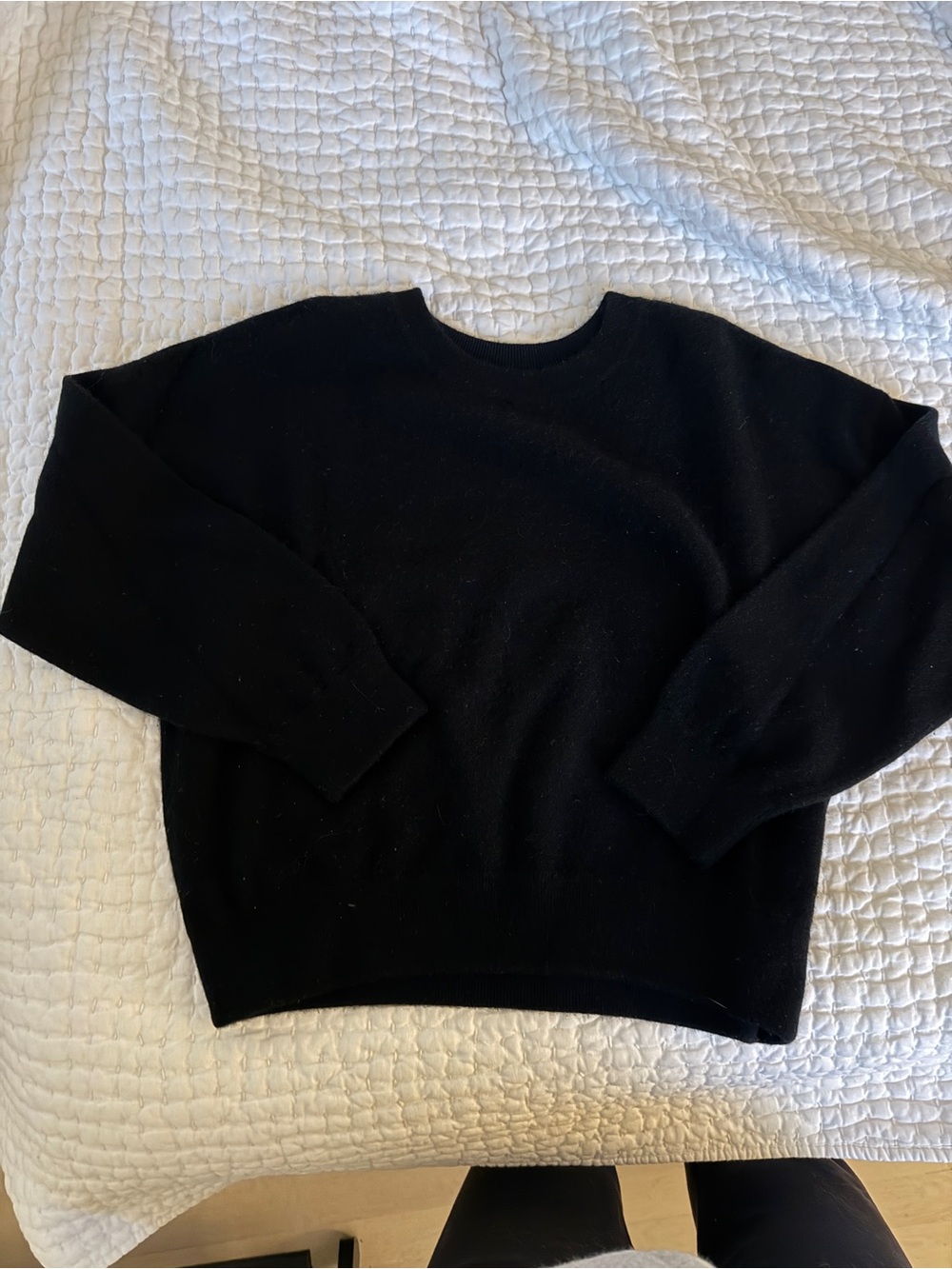 Vince Cashmere Crew Neck Sweater